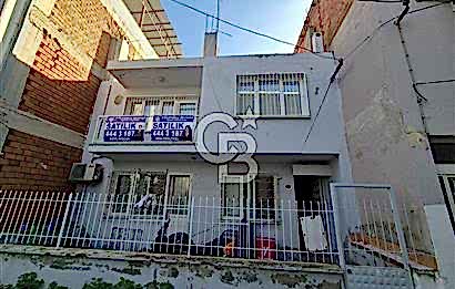 Bayraklı Tepekule Mahallesinde 100 m2 arsa için de 2 kat 2 daire.