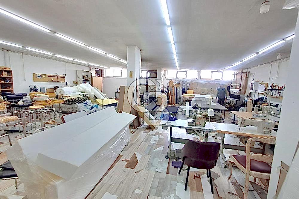 Marmara Sanayi Sitesi’nde Satılık 900 m² 3 Katlı İşyeri!