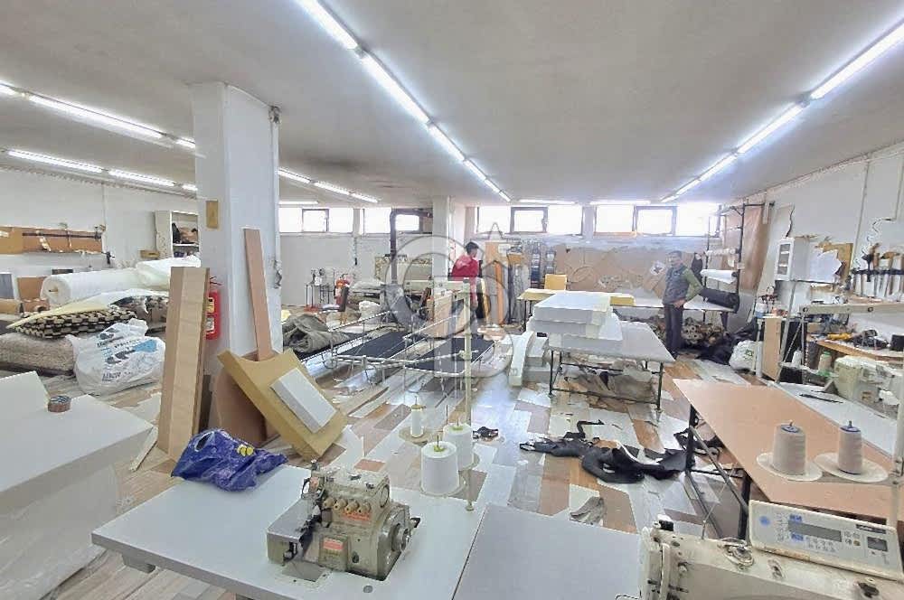 Marmara Sanayi Sitesi’nde Satılık 900 m² 3 Katlı İşyeri!