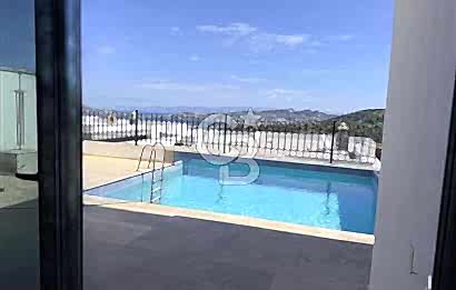 🌟 YALIKAVAK MARİNA’YA 5 DK | ORMAN İÇİNDE DENİZ MANZARALI ULTRA LÜKS VİLLA 🌊 Tam Mahremiyet | Özel Havuz | Yüksek Kira Getirisi