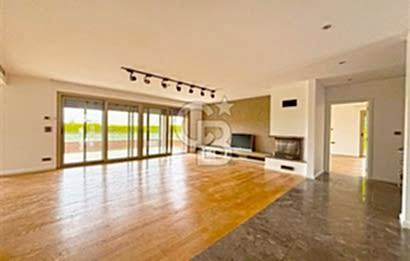 Urla Kekliktepe'de Lüks 5+2 Villa, 1570m² Arsa, Özel Havuzlu