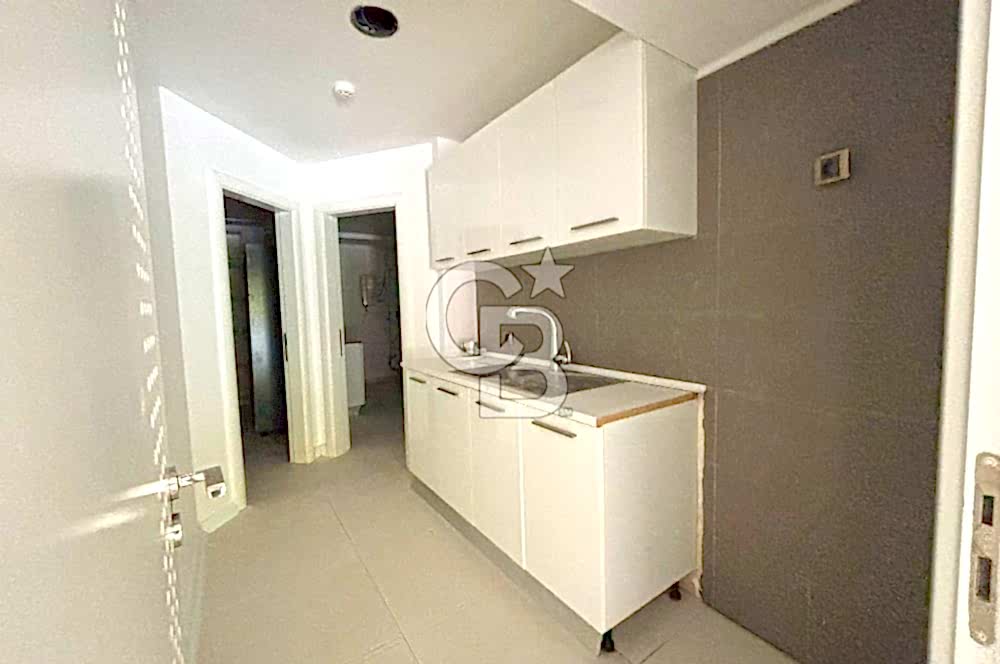 Urla Kekliktepe'de Lüks 5+2 Villa, 1570m² Arsa, Özel Havuzlu