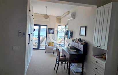 Ayvalık Cunda Adasında Full Deniz Manzaralı Satılık Lüks Villa