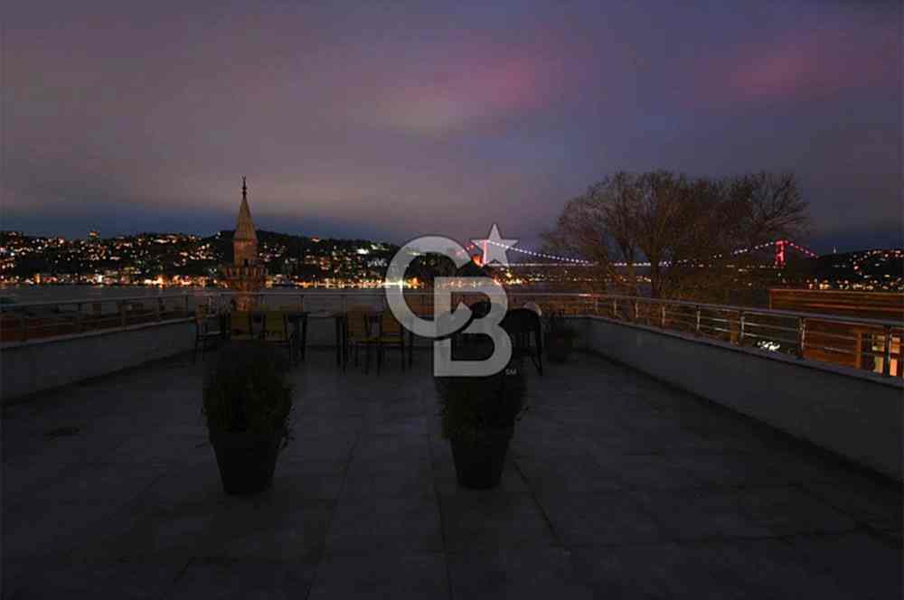 Fırsat Satılık Kandilli 4 Katlı Yol Yalısı