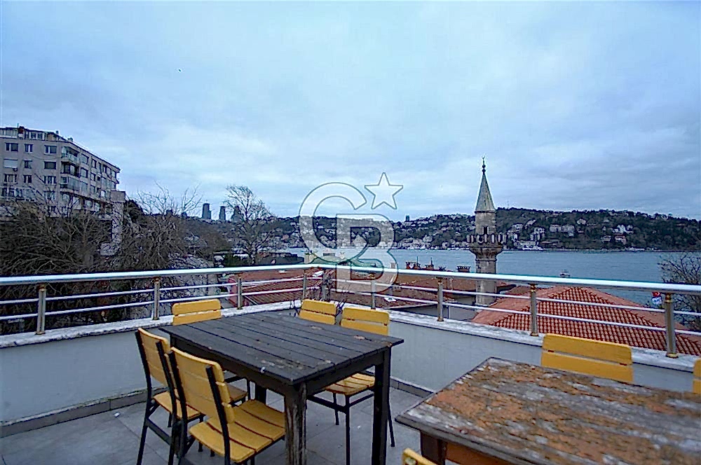 Fırsat Satılık Kandilli 4 Katlı Yol Yalısı