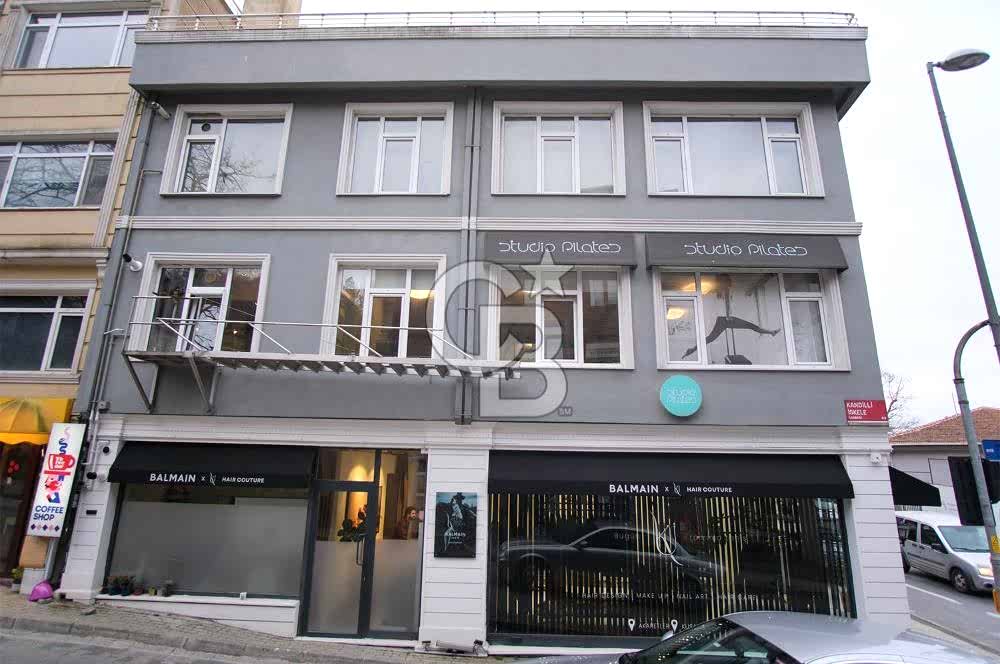 Kandilli Sahilde Satılık 4 katlı Yol Yalısı
