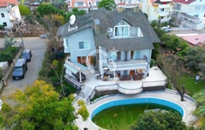 MUĞLA MARMARİS ARMUTALAN’DA SATILIK VİLLA