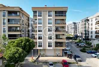 BORNOVA MERKEZDE 1+1 K. MUTFAKLI E. BANYOLU KİRALIK DAİRE - 10 - 345586